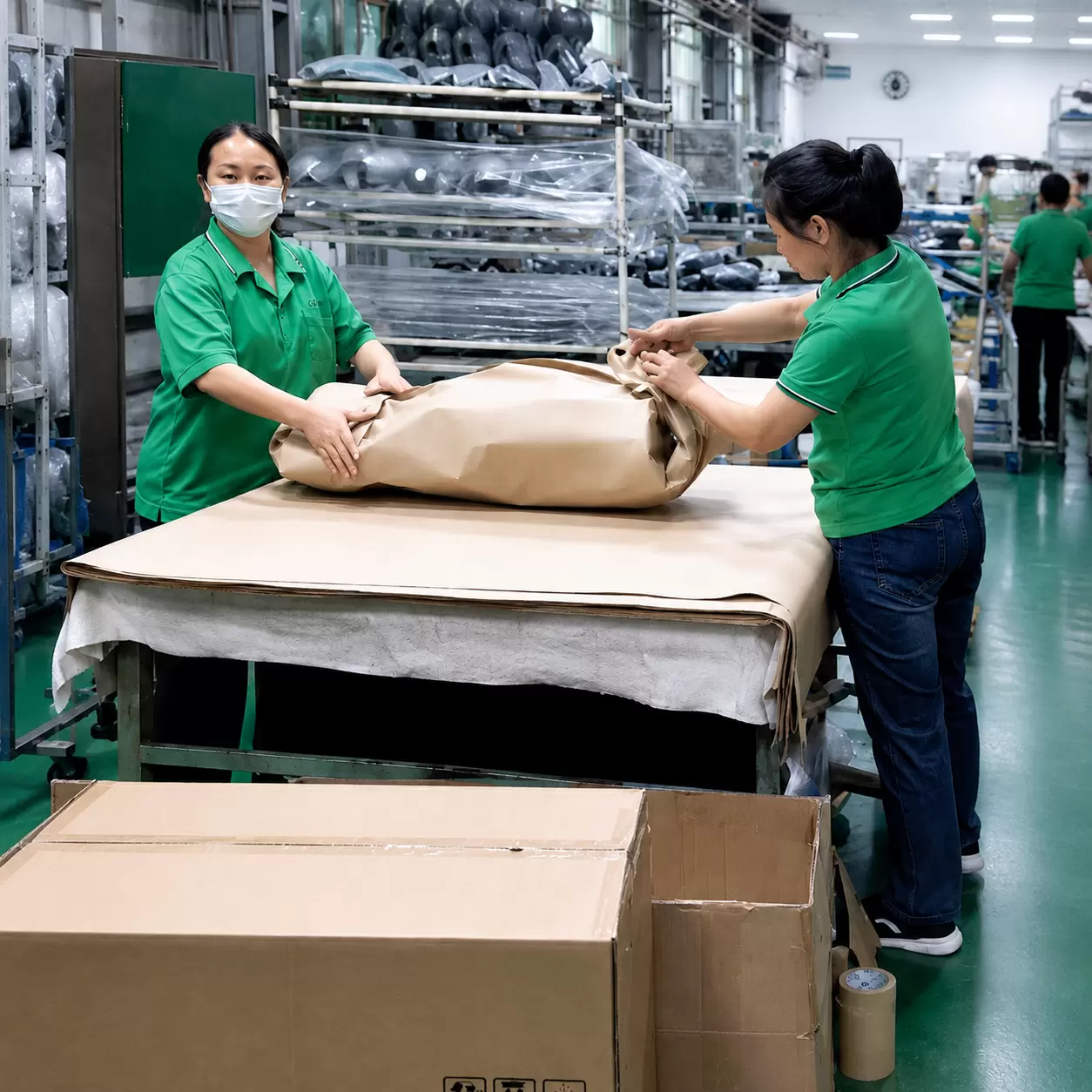 Customized packaging<br> for shipping